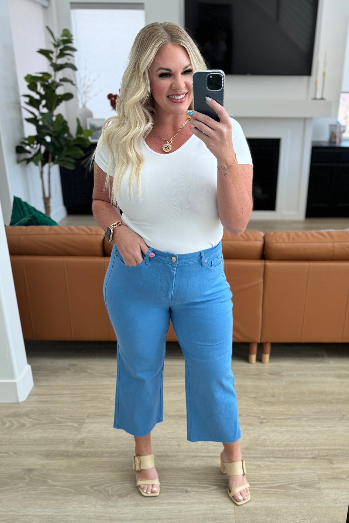 Lisa HR Wide Leg Crop Jeans, Sky Blue